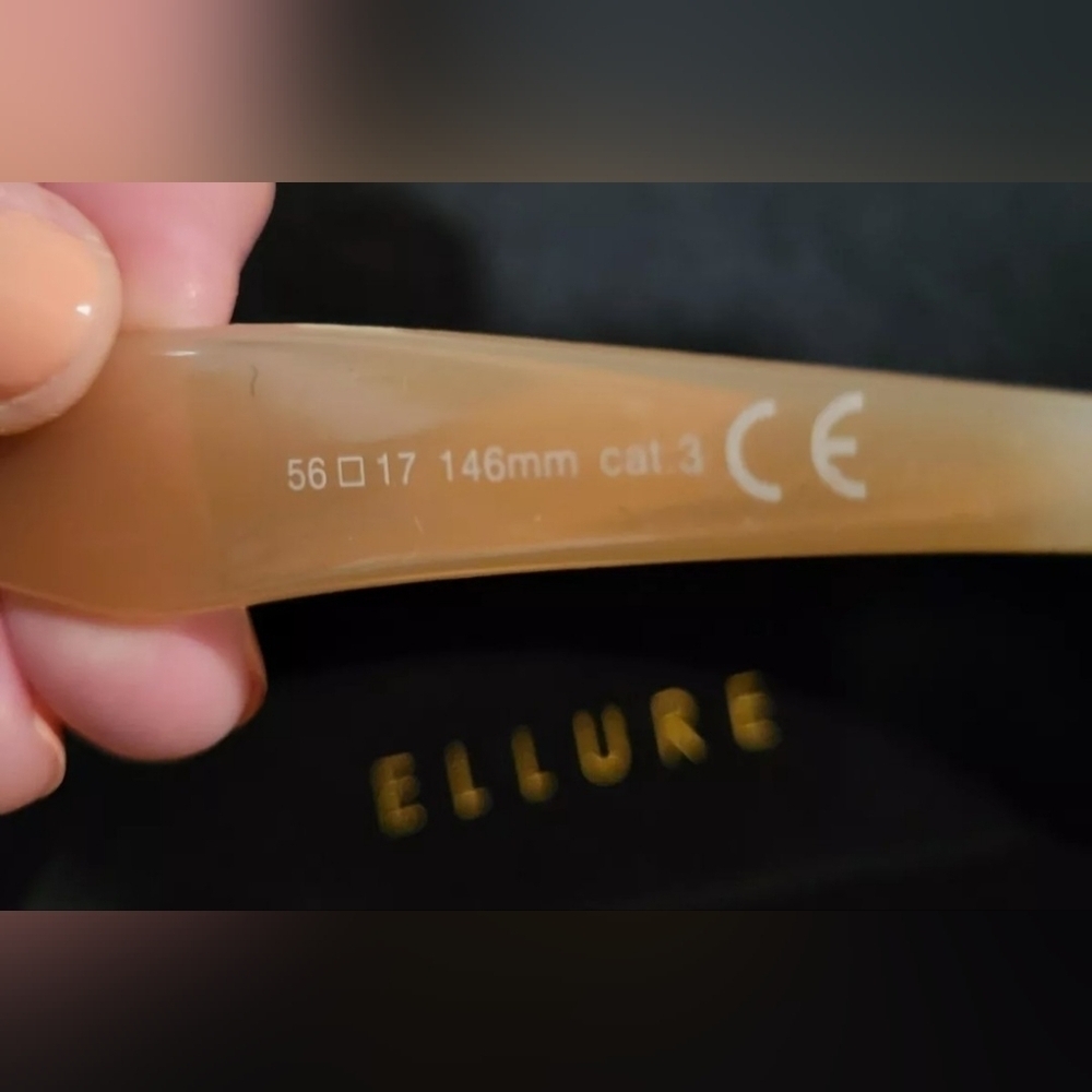 ❣️NWT PEACH SUNGLASSES - Picture 5 of 10